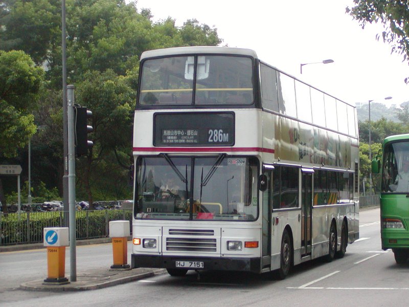 k_av266_1.jpg