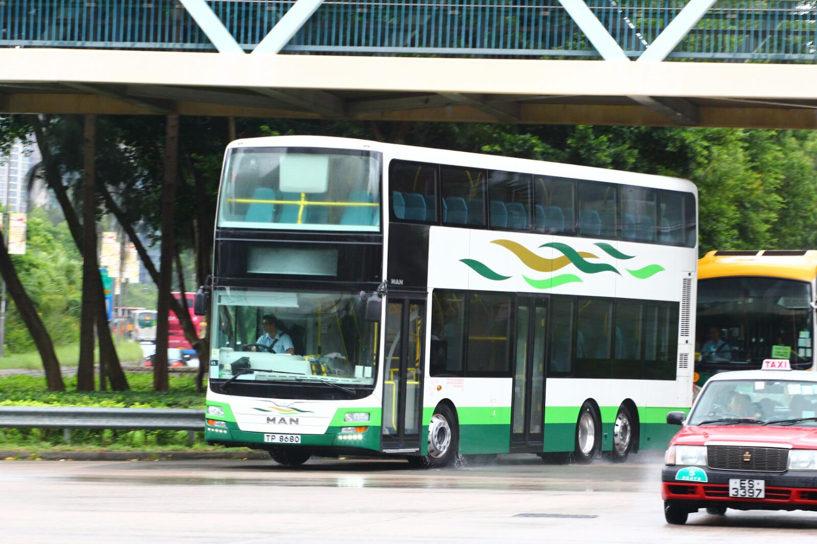 TP8680.jpg