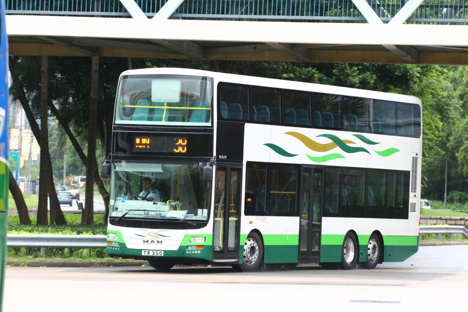 TR350.jpg