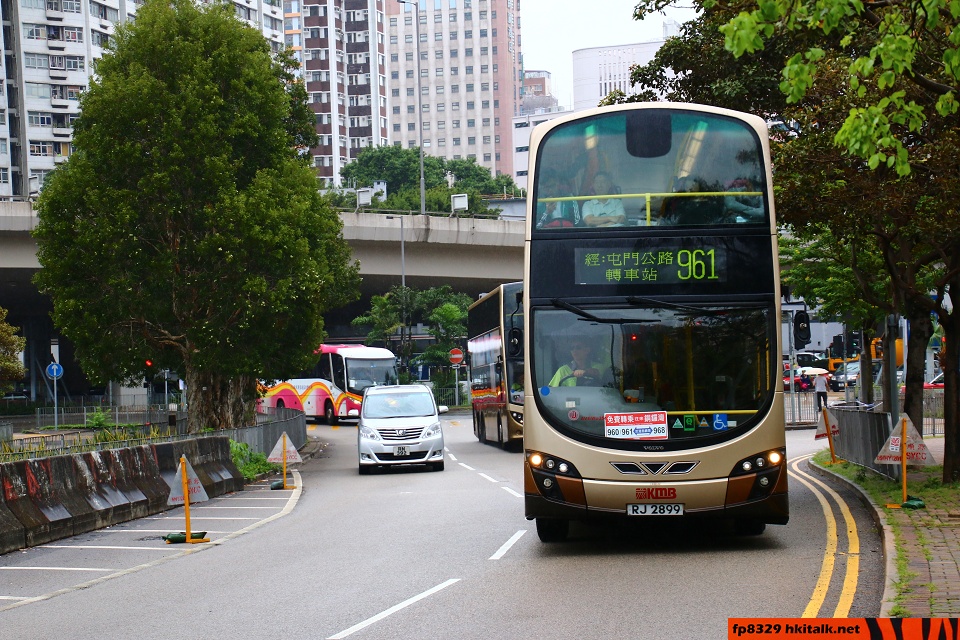 RJ2899.jpg
