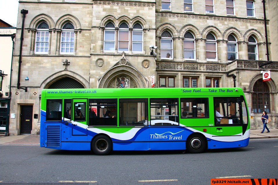 Oxford SN10CCY2.jpg