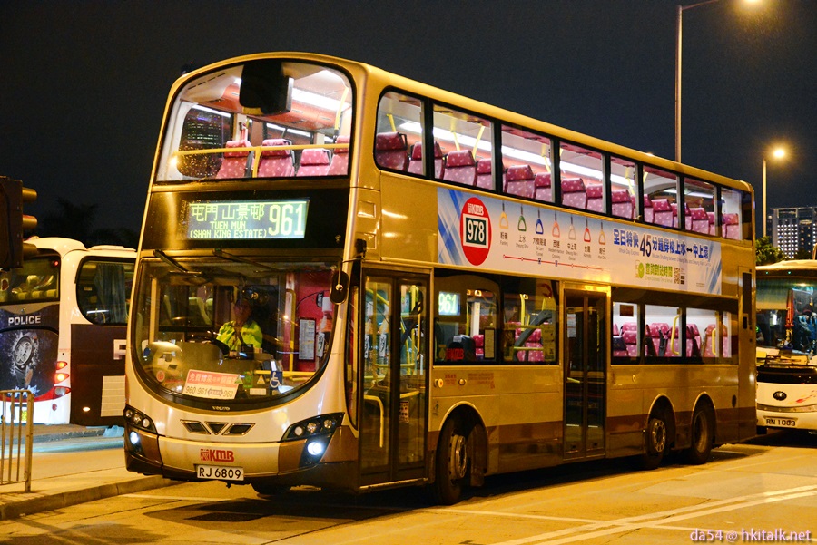 961 RJ6809.JPG