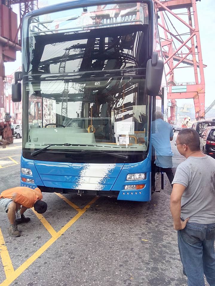 spacebus1.jpg