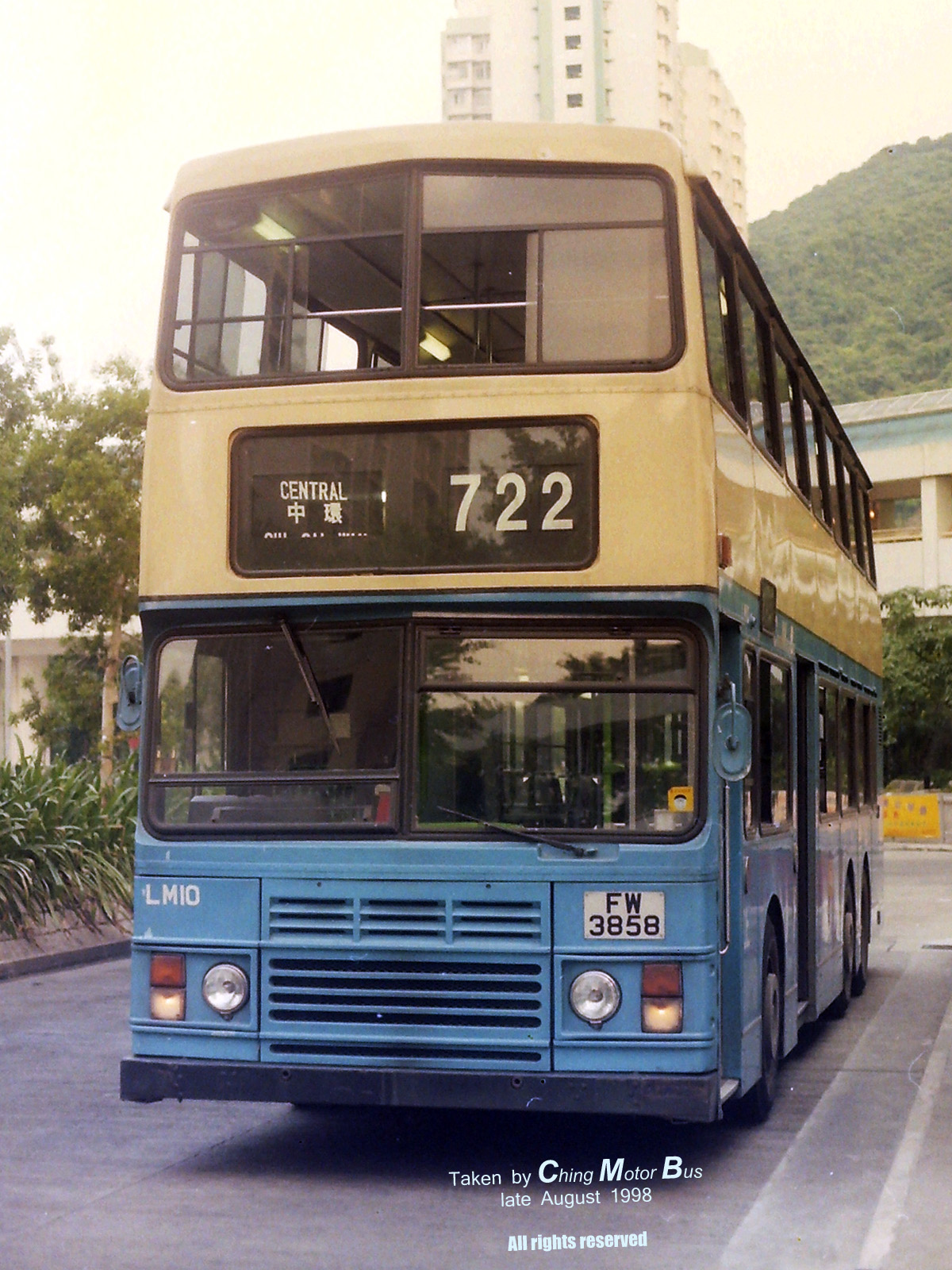 LM10-722.jpg