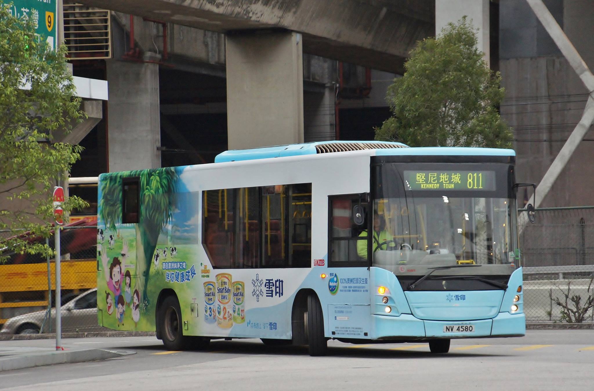 NV4580@811.jpg