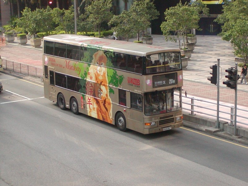 k_av381_1.jpg
