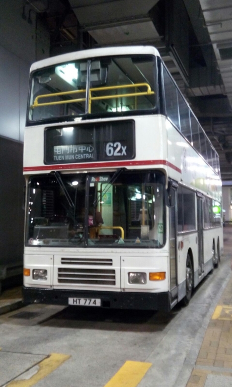 HT774 62X 1.jpg