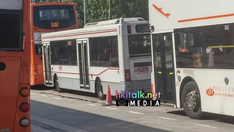 AA70 2.jpg