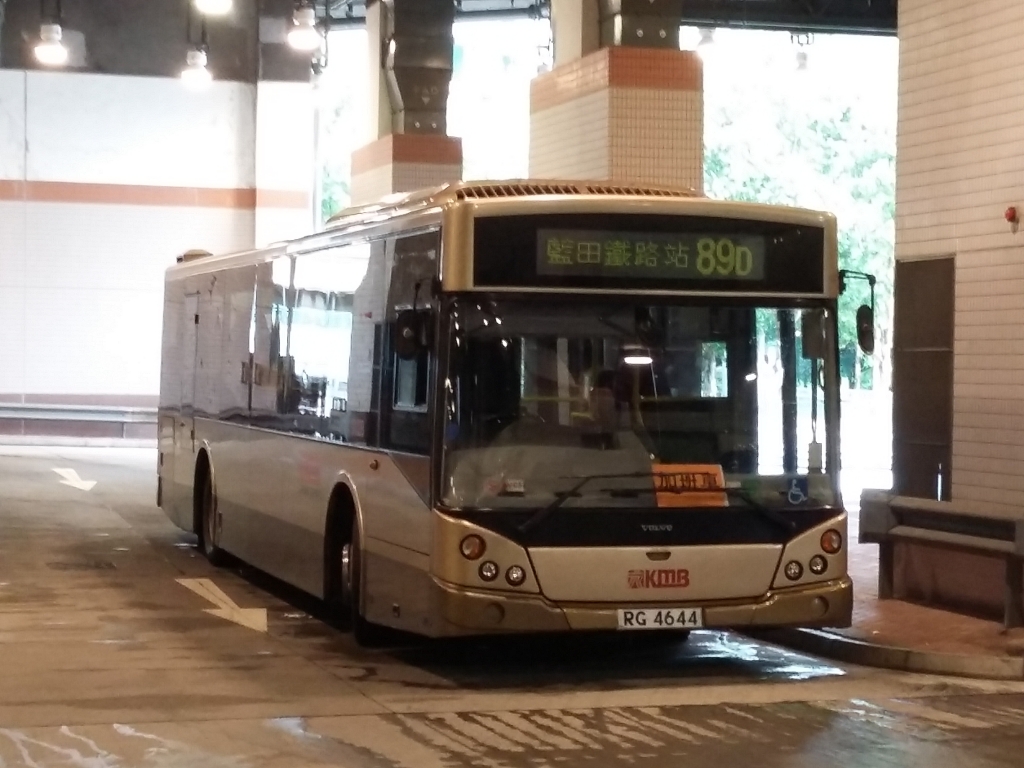 89D