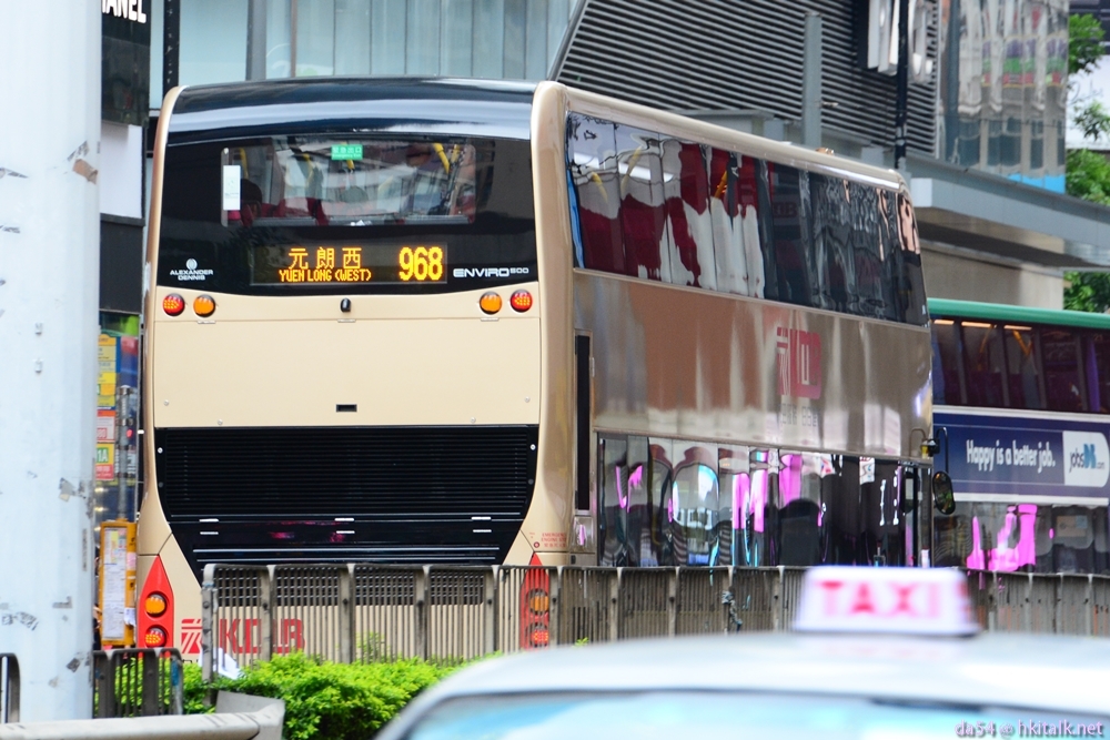 UD2169 968 b.JPG