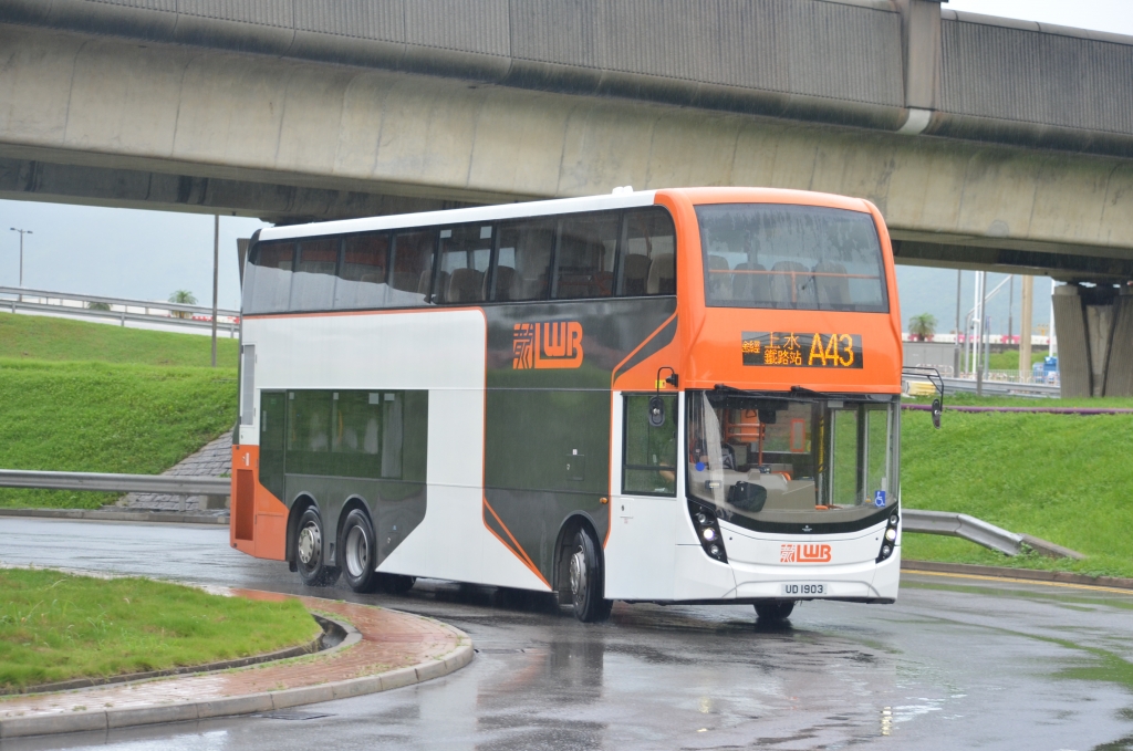 5517 UD1903.JPG