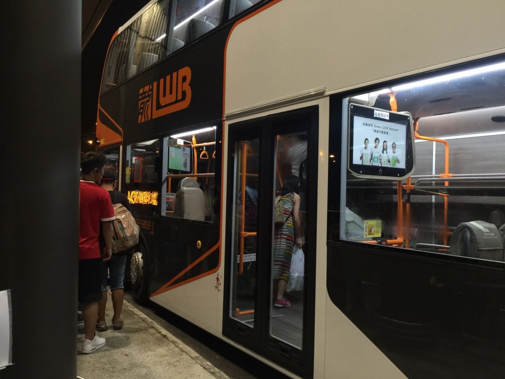 此車有安裝報站屏幕系統 