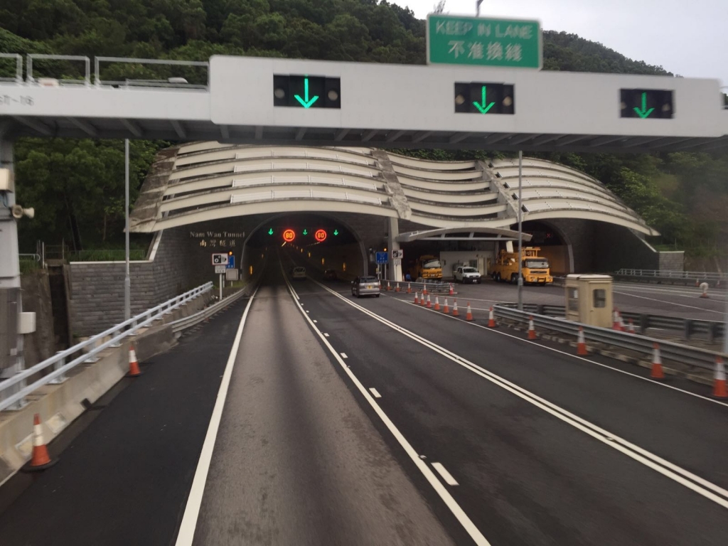 A47並無好似其他往返沙田大埔嘅路線般使用城門隧道，而係選用青沙公路 