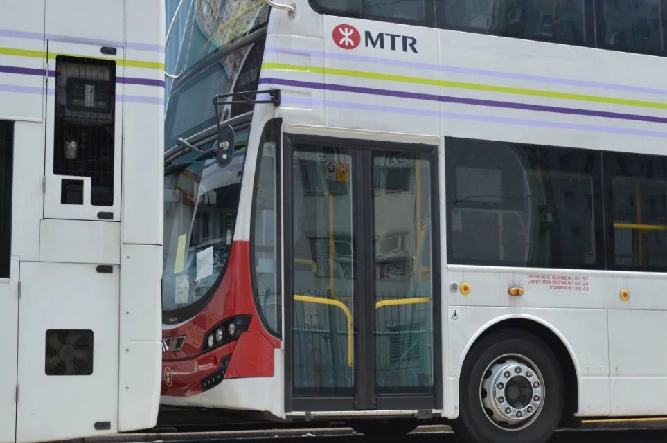 SEATS.jpg