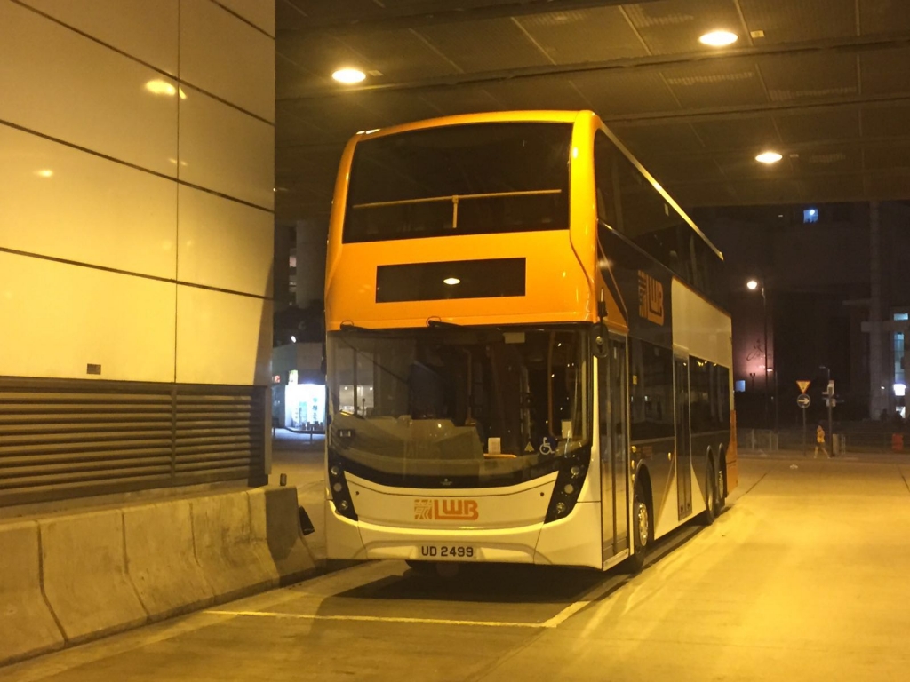 UD2499 a.jpg