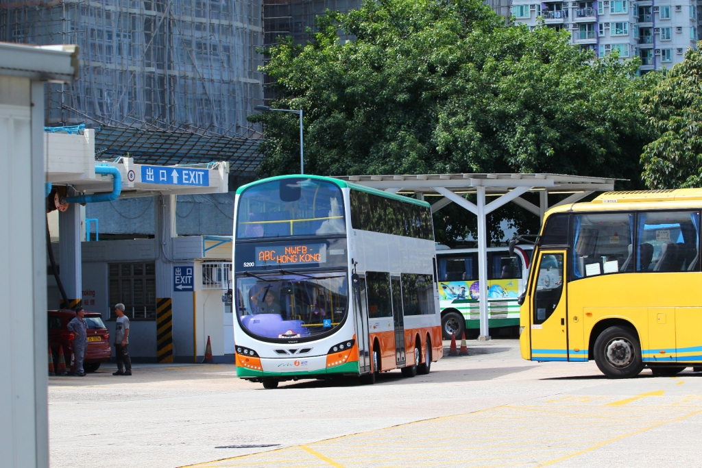 5200 a3.jpg