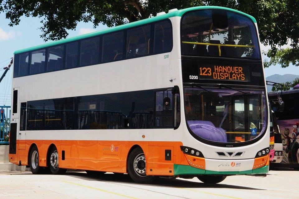 5200 b4.jpg