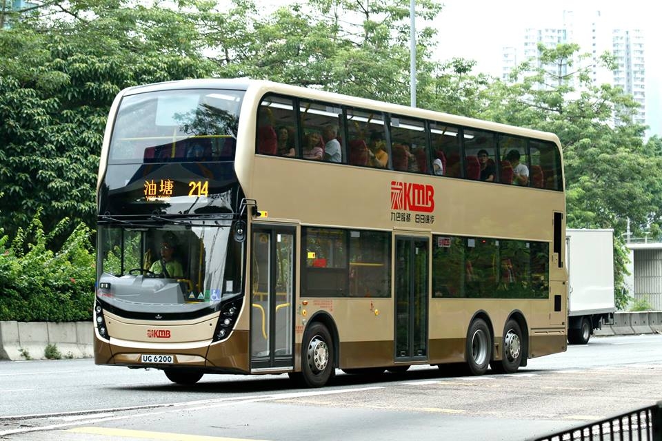 UG6200.jpg