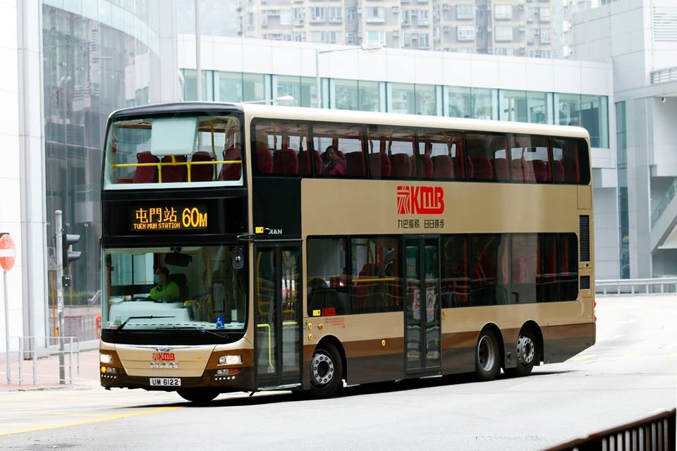 UM6122 60M 2.jpg