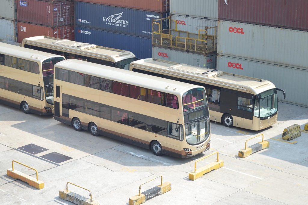 New Buses 11Feb2017 (8).jpg