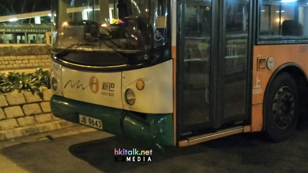 002.jpg