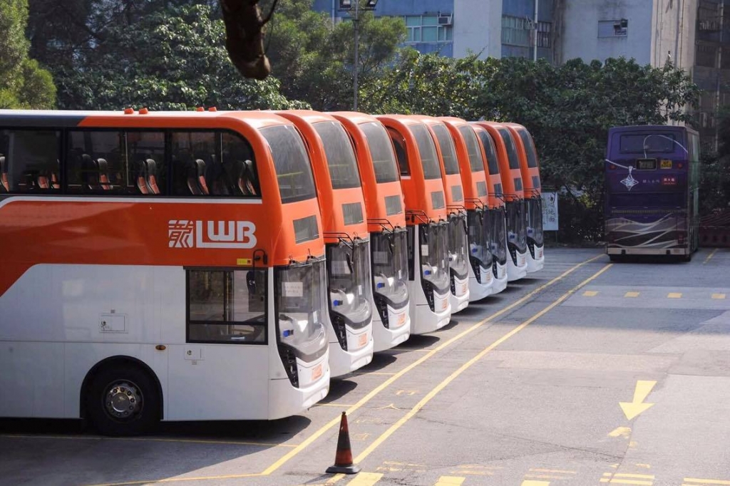 扶手電梯列陣！.jpg