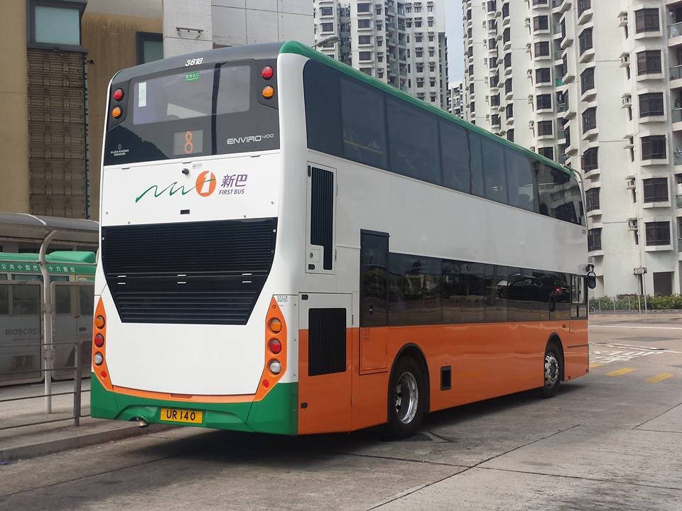 381881.jpg
