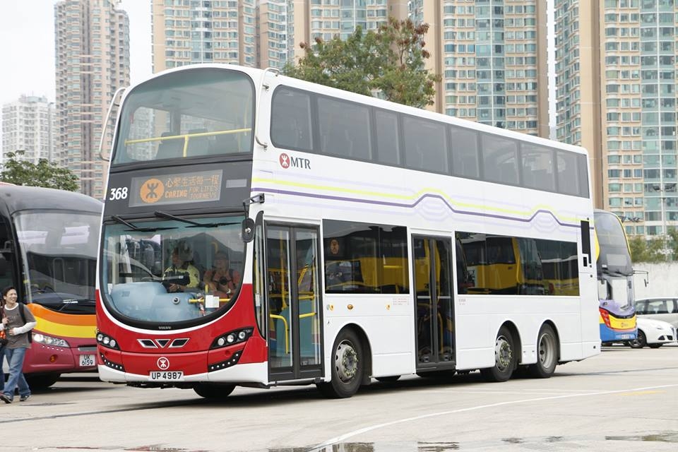 r8.jpg