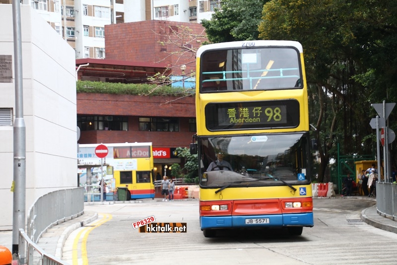 2700 98 (3).JPG