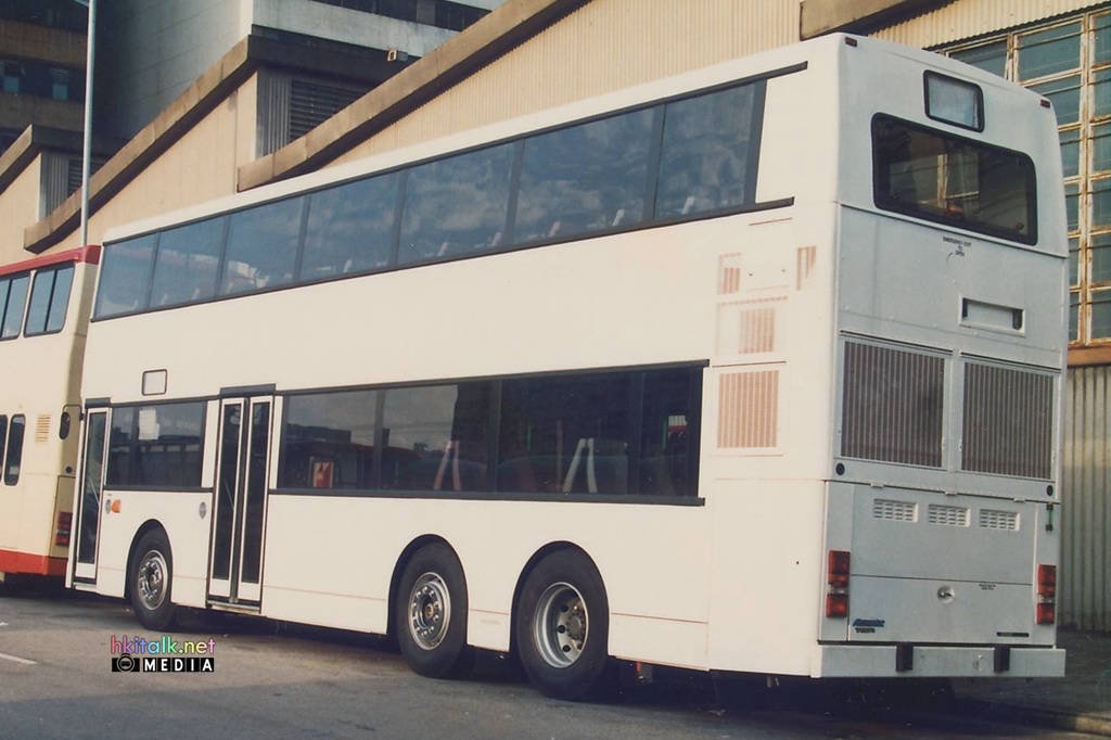 AV1 (2).jpg