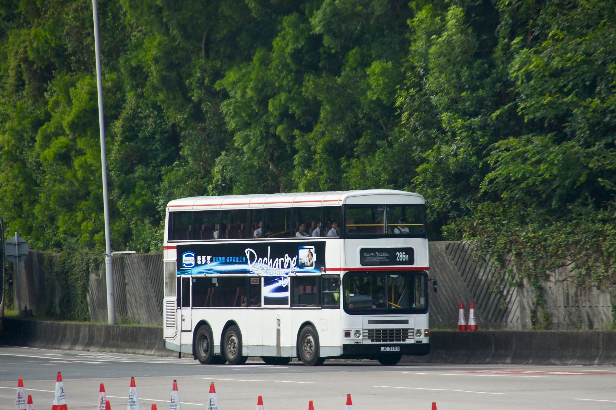 JC3103@286M.jpg