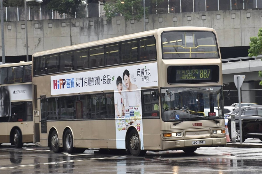887.jpg