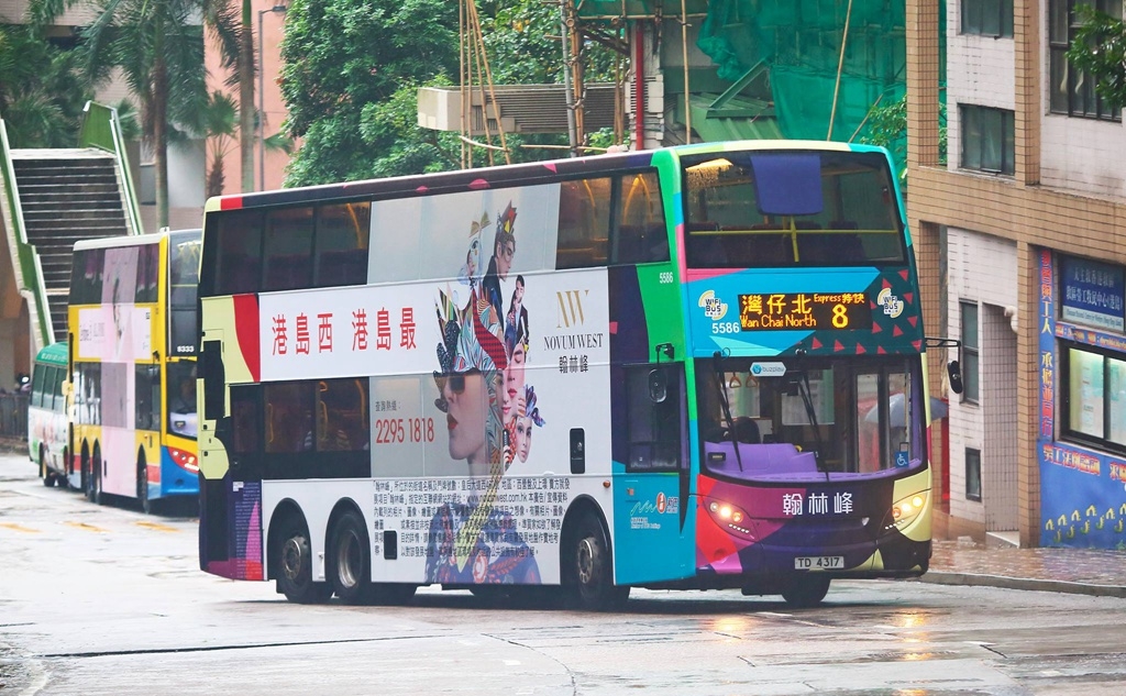 5586.jpg