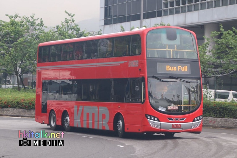 June14 Red bus  (3).jpeg