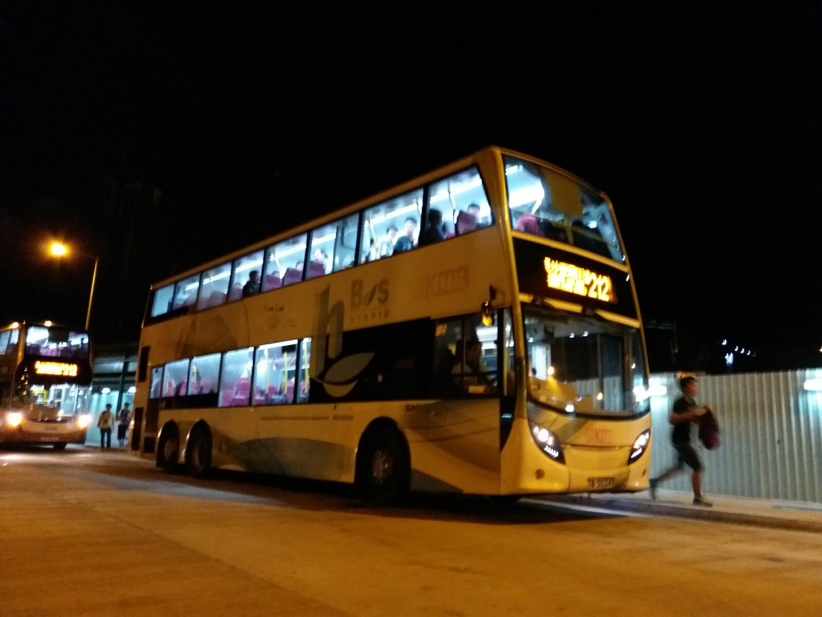 212尾車L03.jpeg