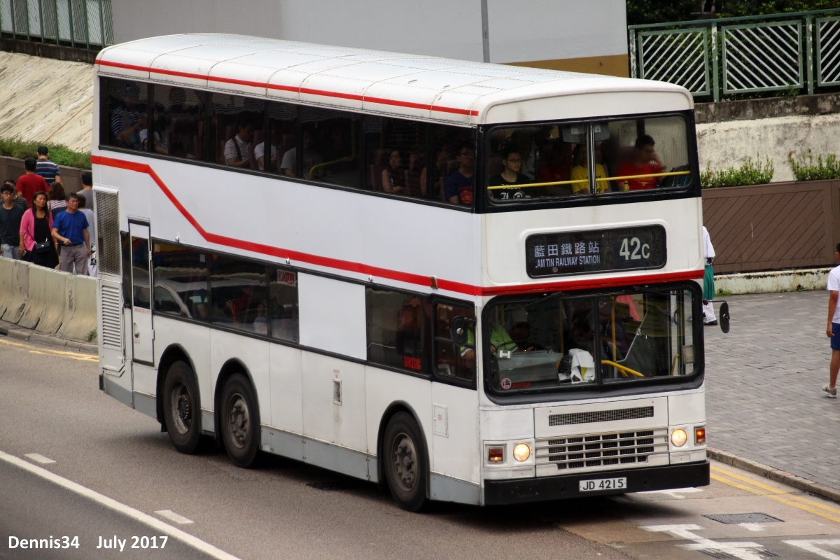 K17440.jpg