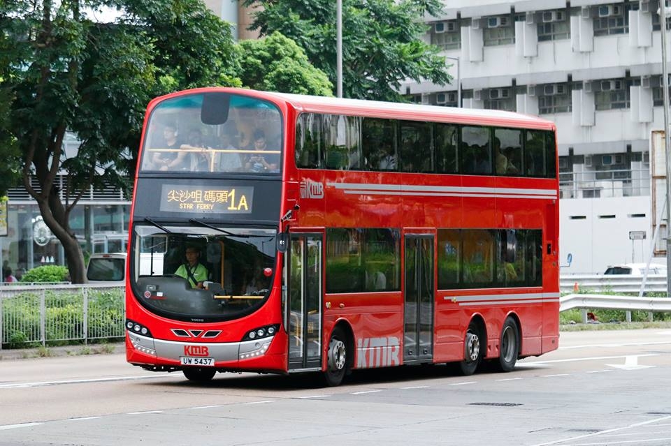 UW5437.jpg
