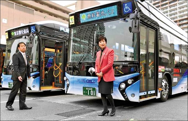 氫燃料電池公車 東京21日上路.jpg