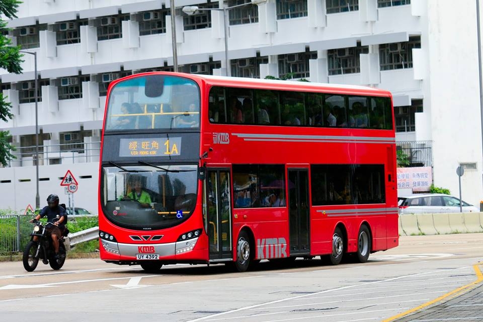 UY4392.jpg