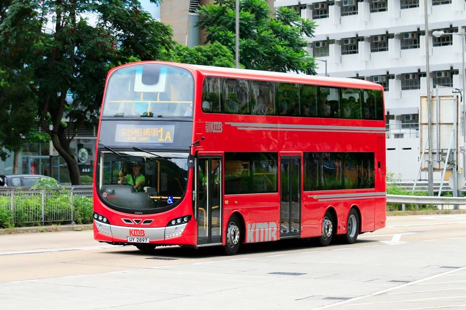 UY2897.jpg