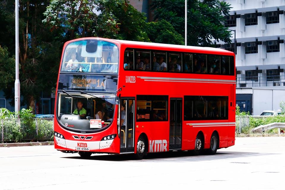 UX6566.jpg