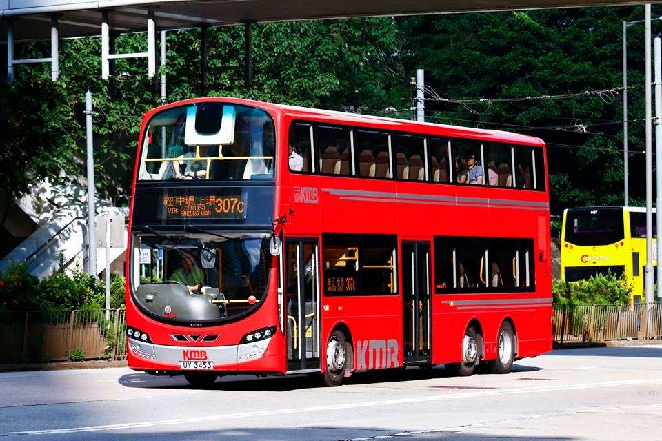UY3453 307C.jpg