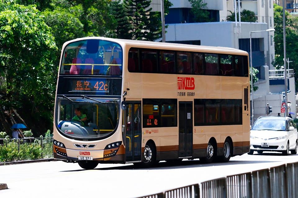 UZ271 42C.jpg