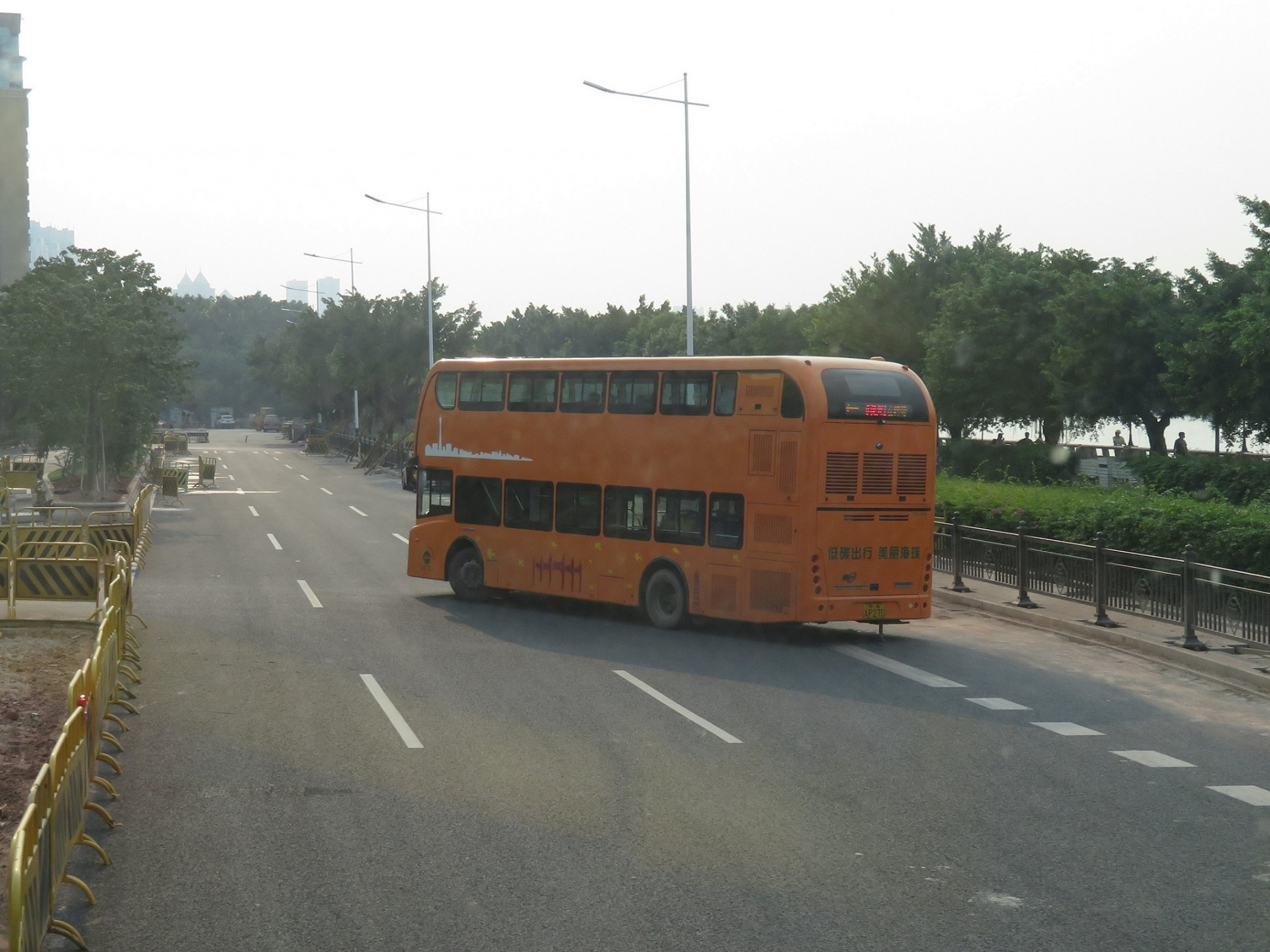 宇通假Routemaster