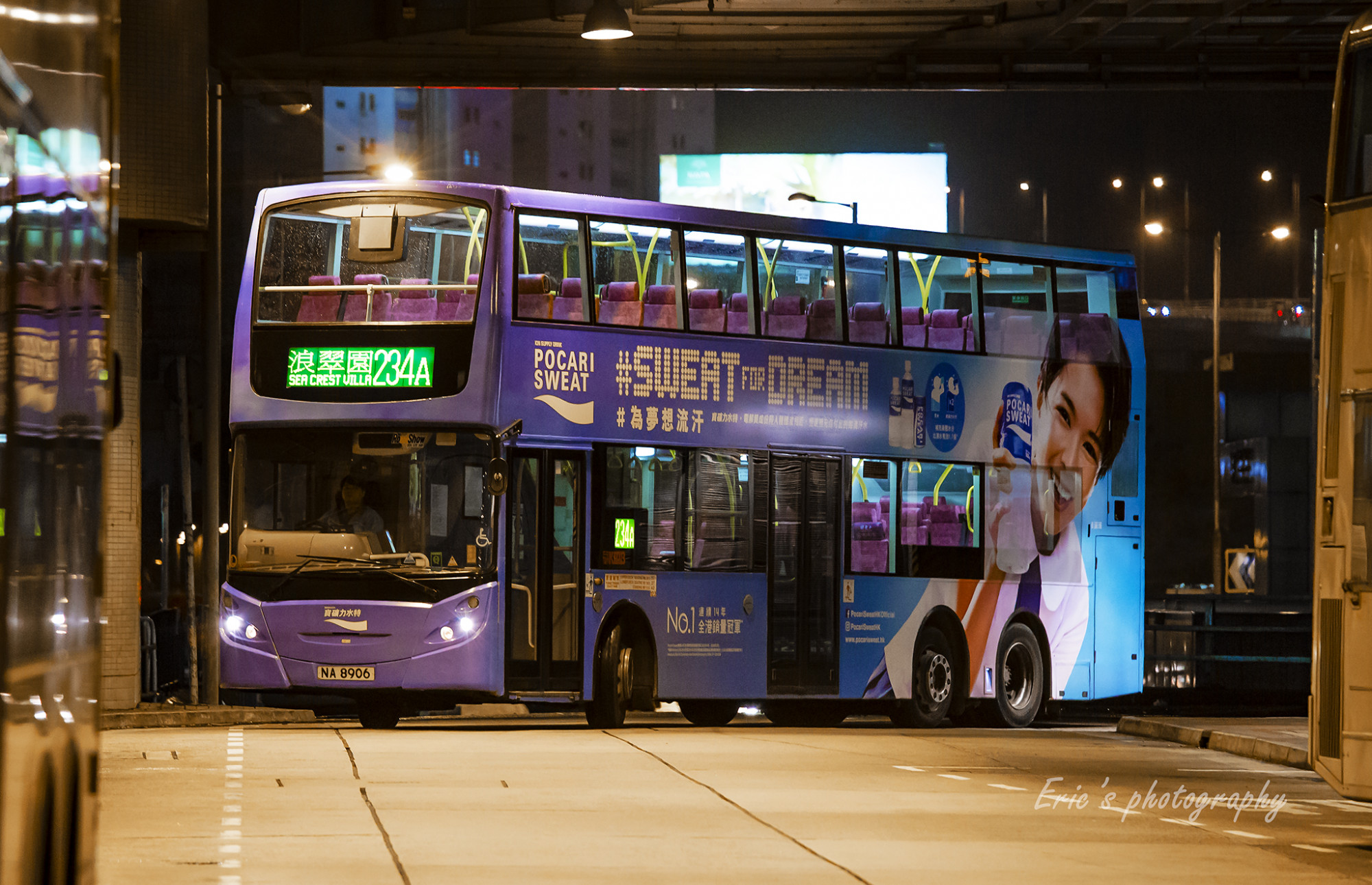 NA8906@234A.jpg