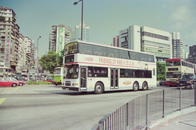 k_av496_1_1.jpg