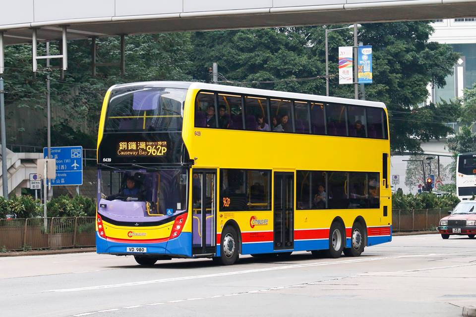 6439 962P.jpg