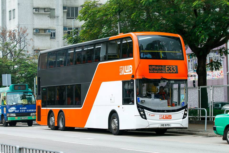 VE573-E33-02.jpg