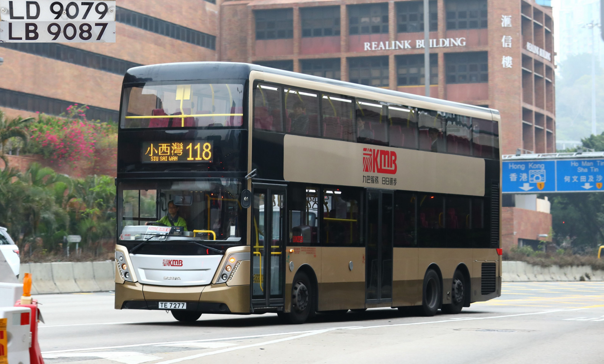 I8011243.JPG