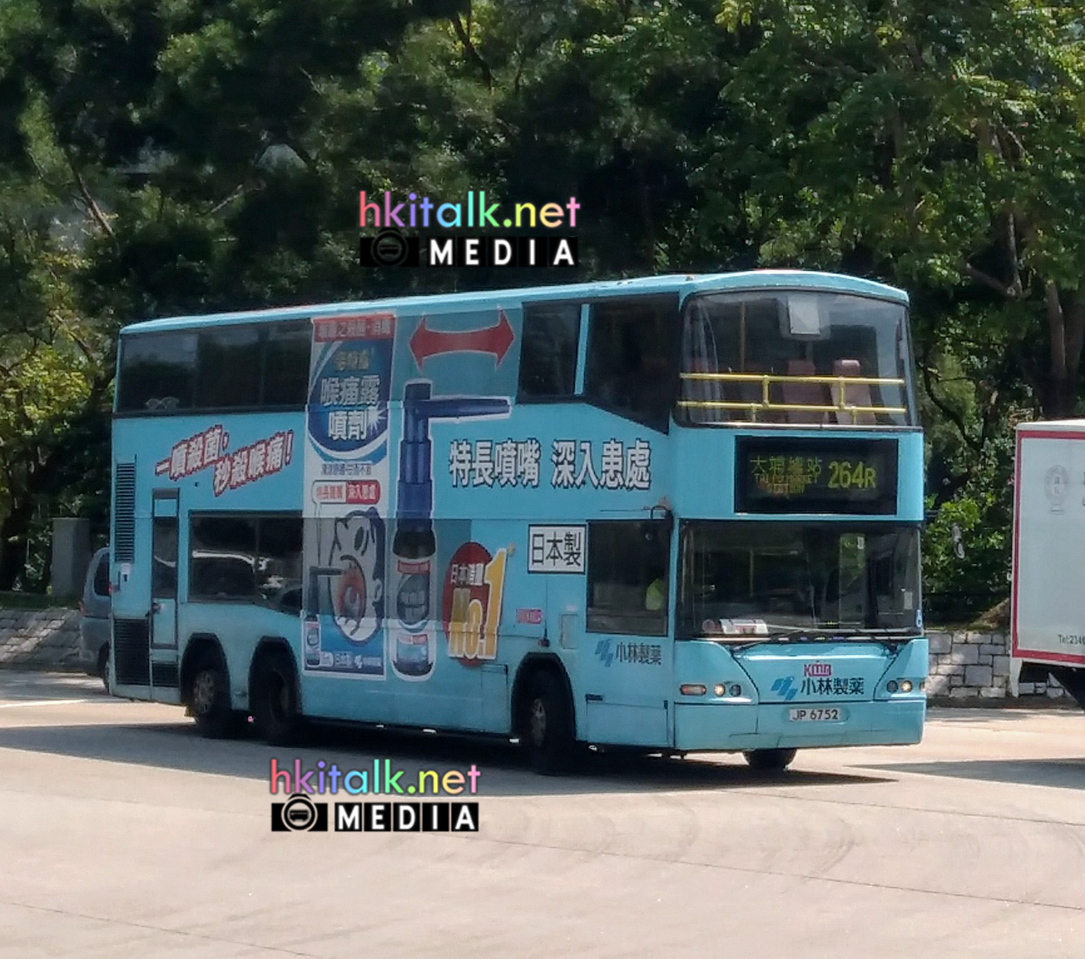 015.jpg